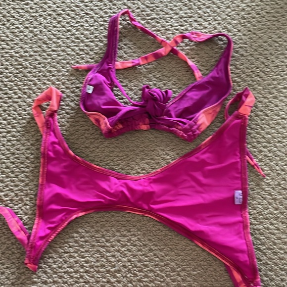 BRAND NEW Sugar Beach Itsy Bikini - Picture 6 of 8